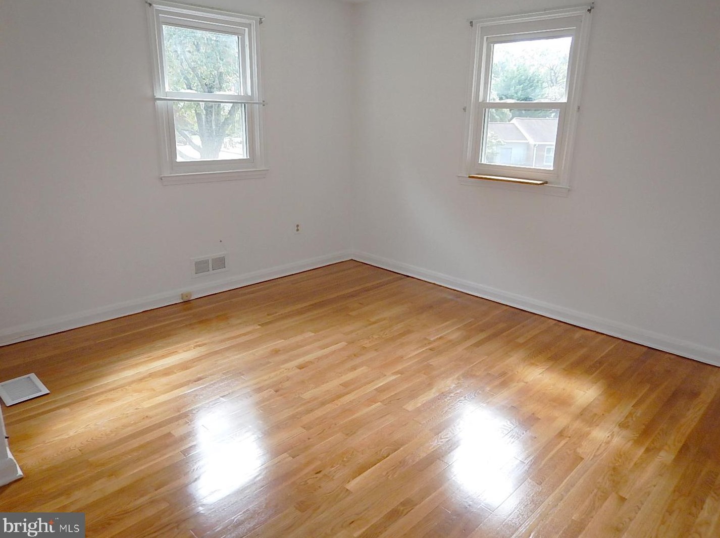 123 Glenmore Ave, Baltimore MD  21206-2010 exterior