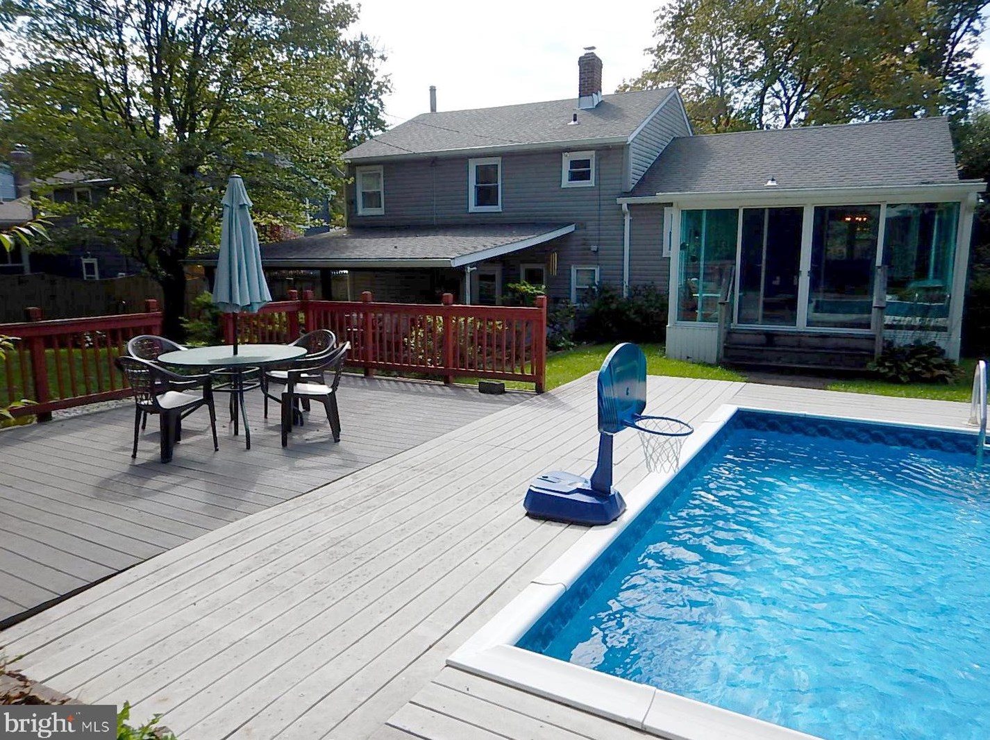 123 Glenmore Ave, Baltimore MD  21228-4932 exterior