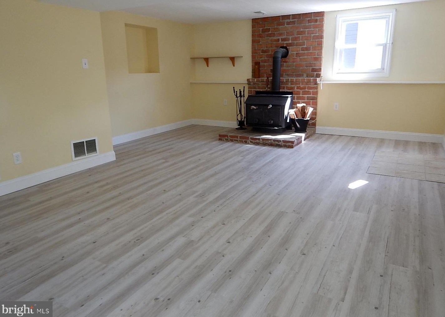 123 Glenmore Ave, Baltimore MD  21206-2010 exterior