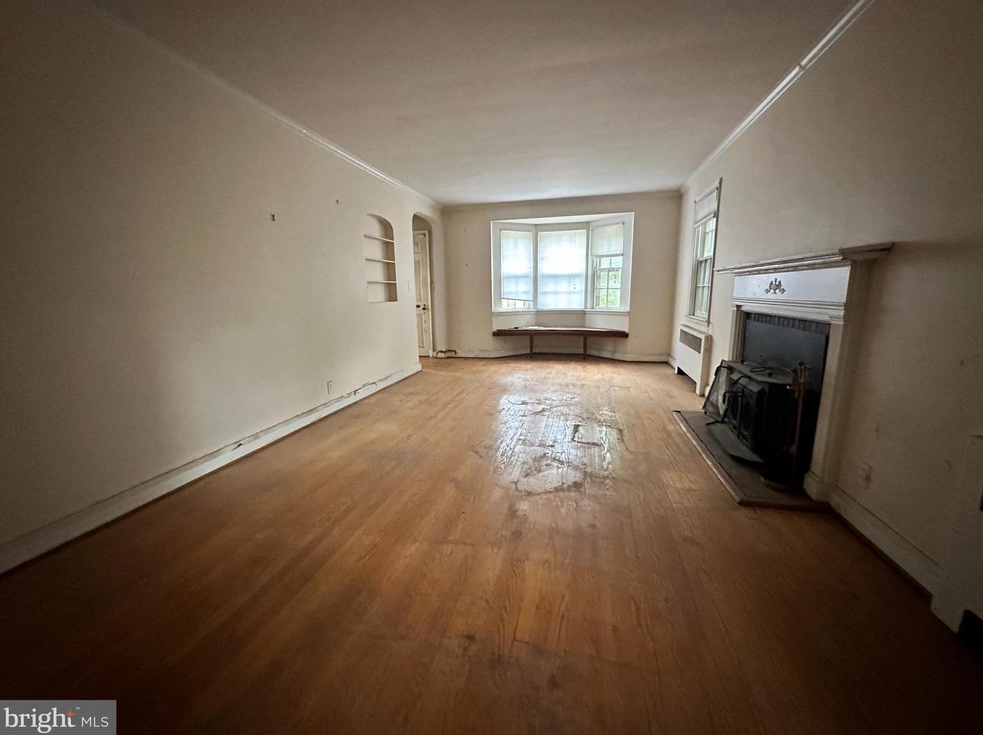 608 Stevenson Ln, Baltimore MD 21286-7601 exterior