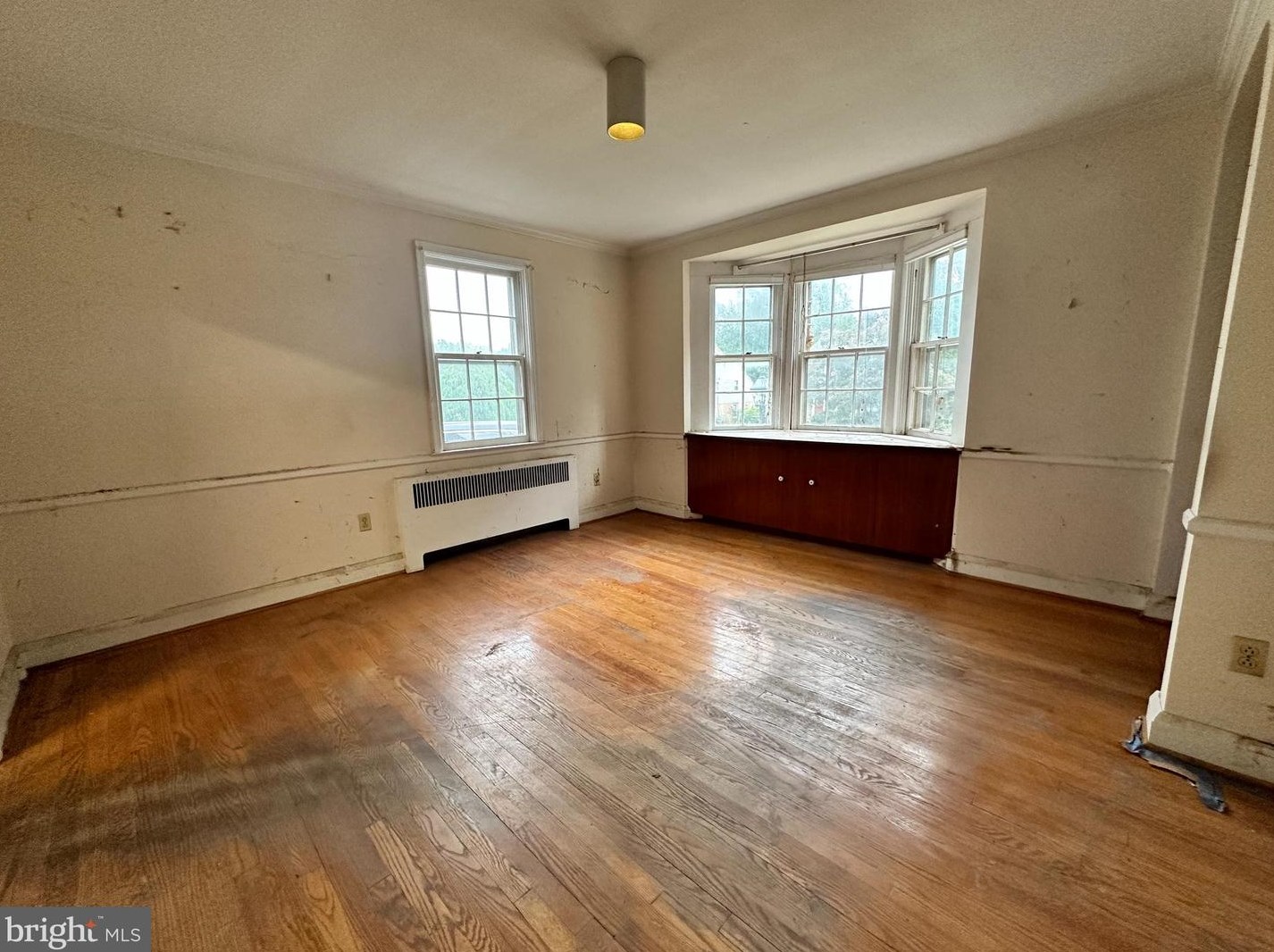 608 Stevenson Ln, Baltimore MD 21286-7601 exterior