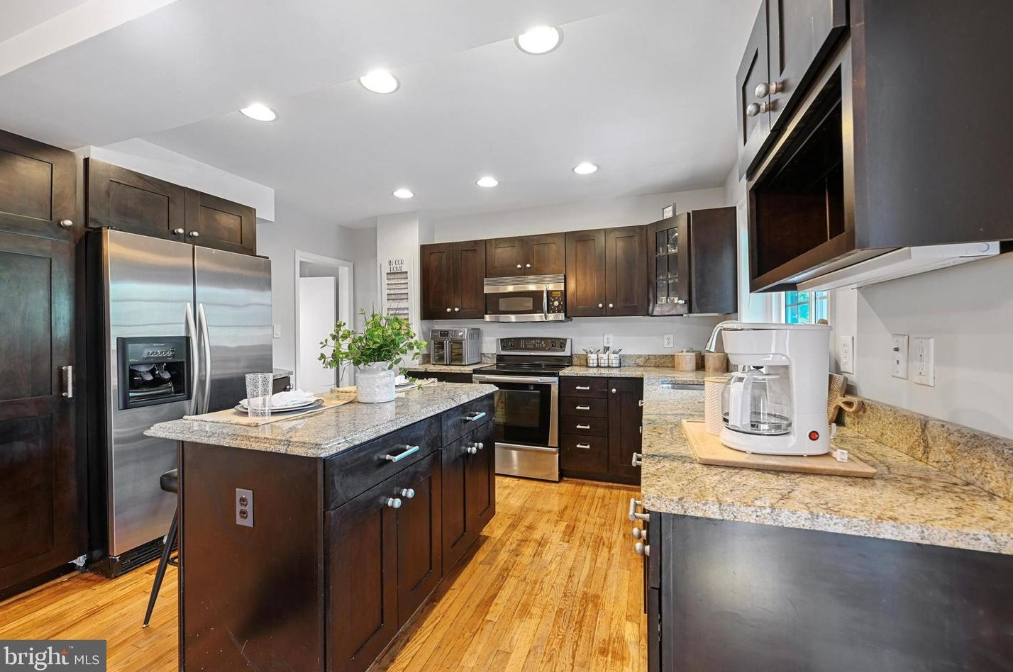 8153 Glen Gary Rd, Baltimore MD  21234-5119 exterior