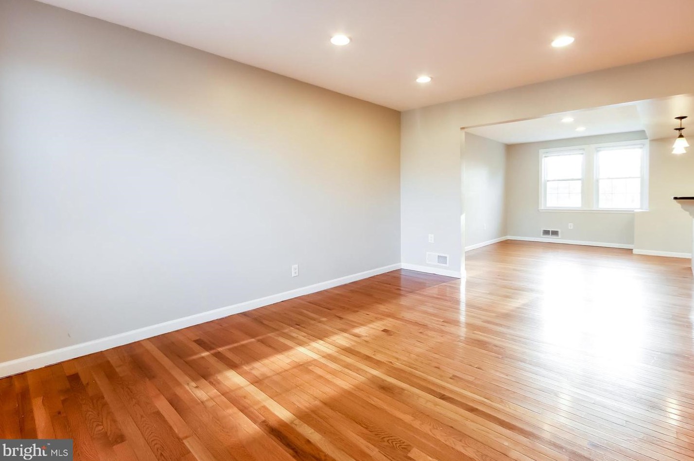 1102 Newfield Rd, Baltimore MD  21207-4860 exterior