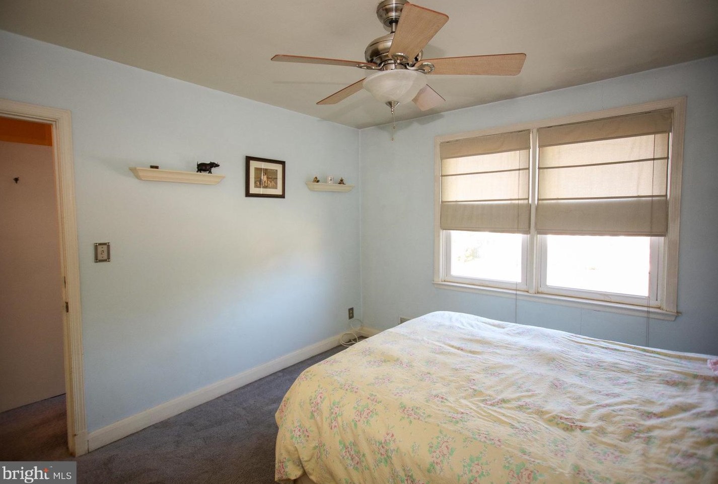 6107 Mt Rdg Rd, Baltimore MD 21228-2240 exterior