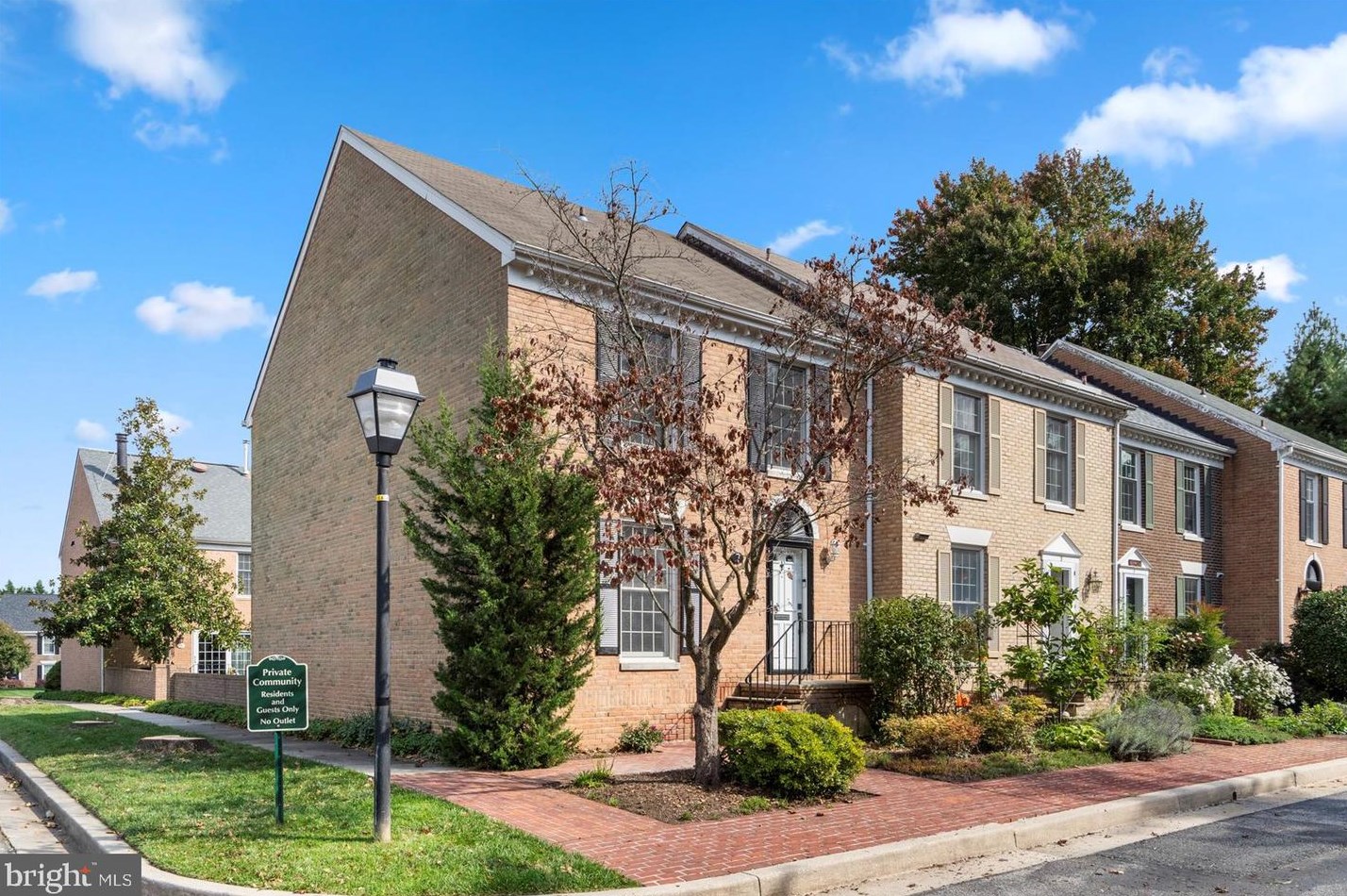 7 Parliament Ct, Baltimore MD  21212-1235 exterior