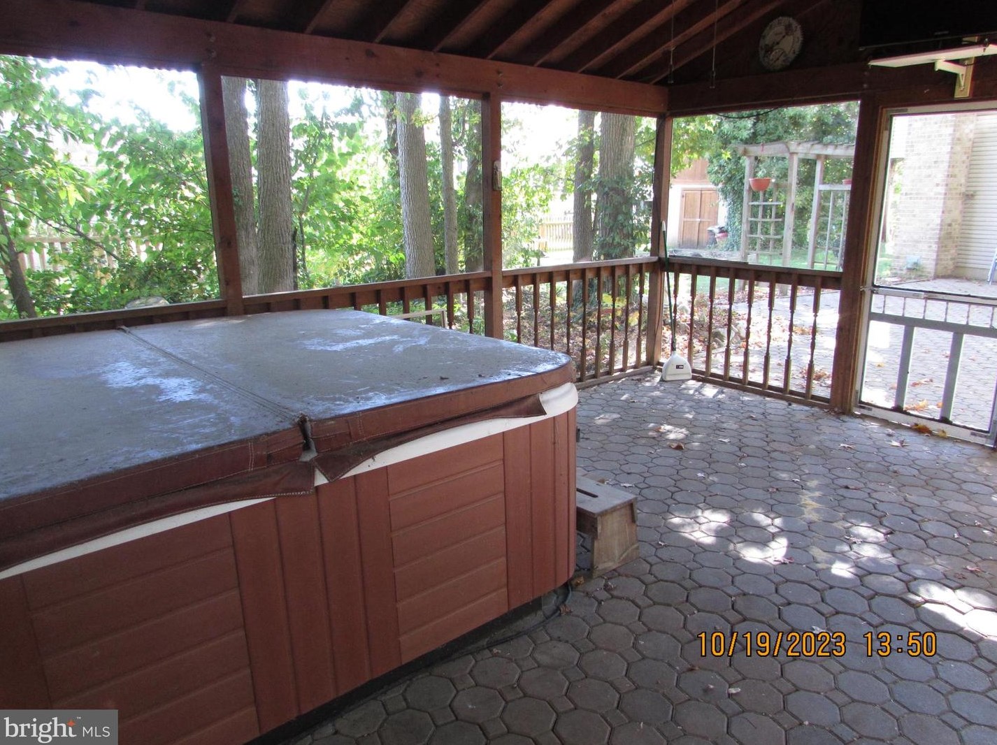 12907 Cunninghill Cove Rd, Baltimore MD  21220-1164 exterior