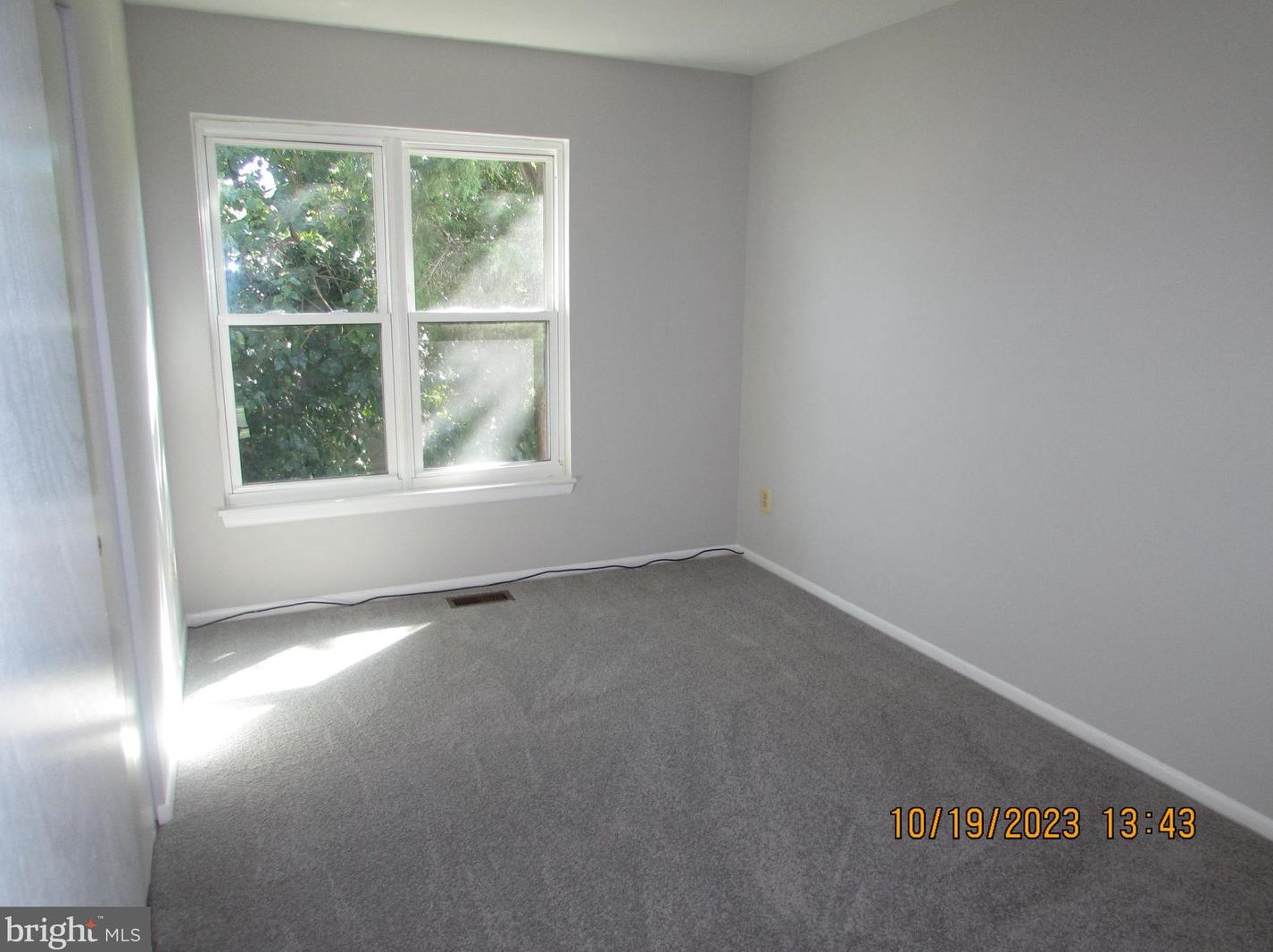 12907 Cunninghill Cove Rd, Baltimore MD  21220-1164 exterior