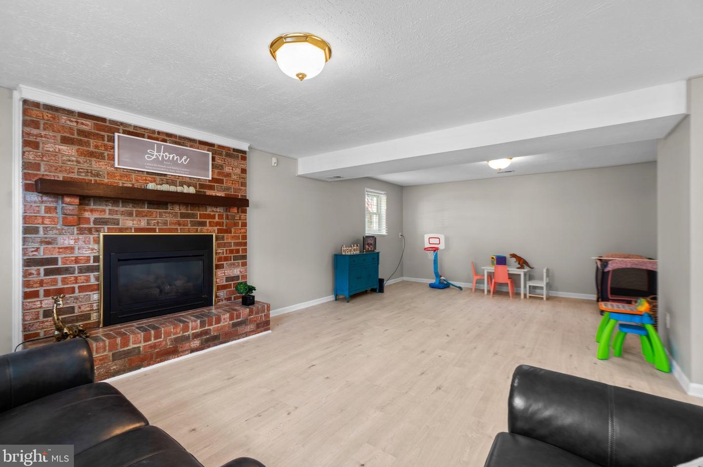 1316 Hickory Springs Cir, Baltimore MD  21228-2628 exterior