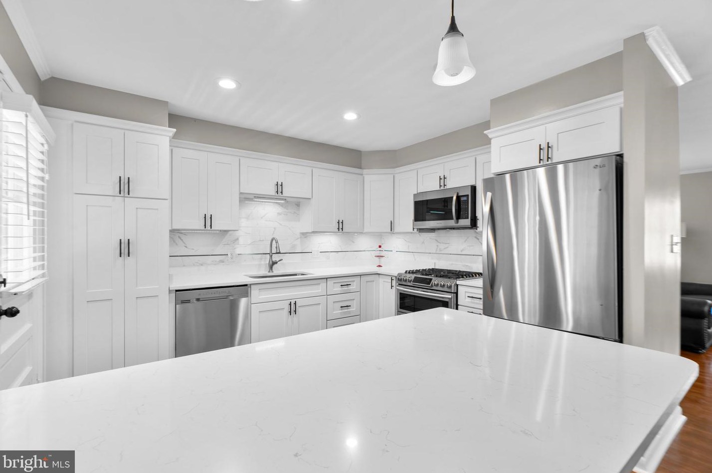 1316 Hickory Springs Cir, Baltimore MD  21228-2628 exterior