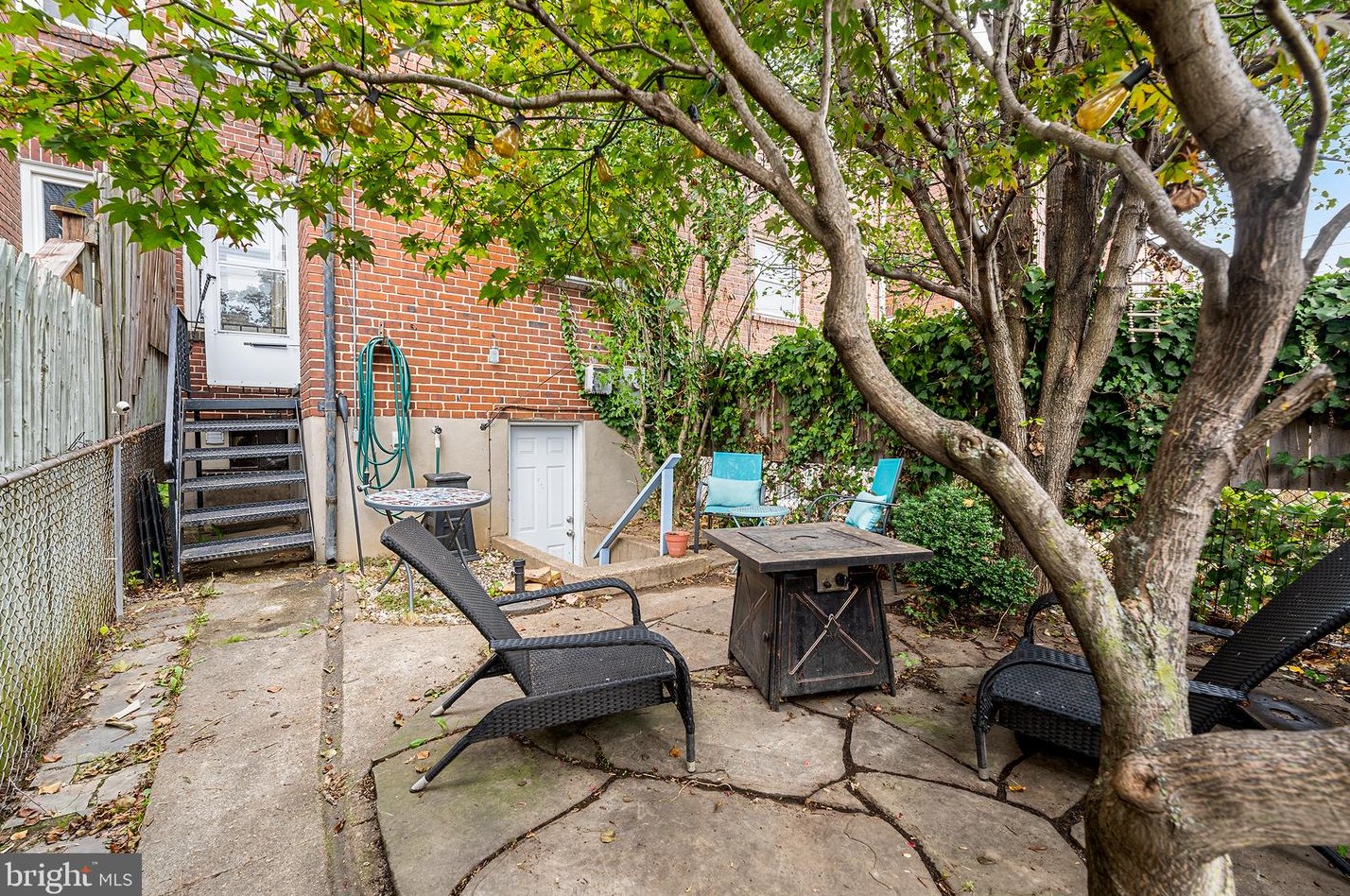 6823 Dunbar Rd, Baltimore MD  21222-5907 exterior