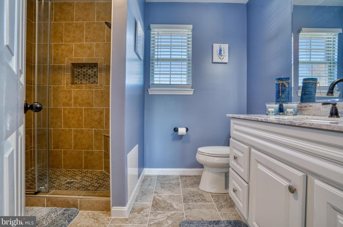 16 Leinster Garth, Baltimore MD  21236-2244 exterior