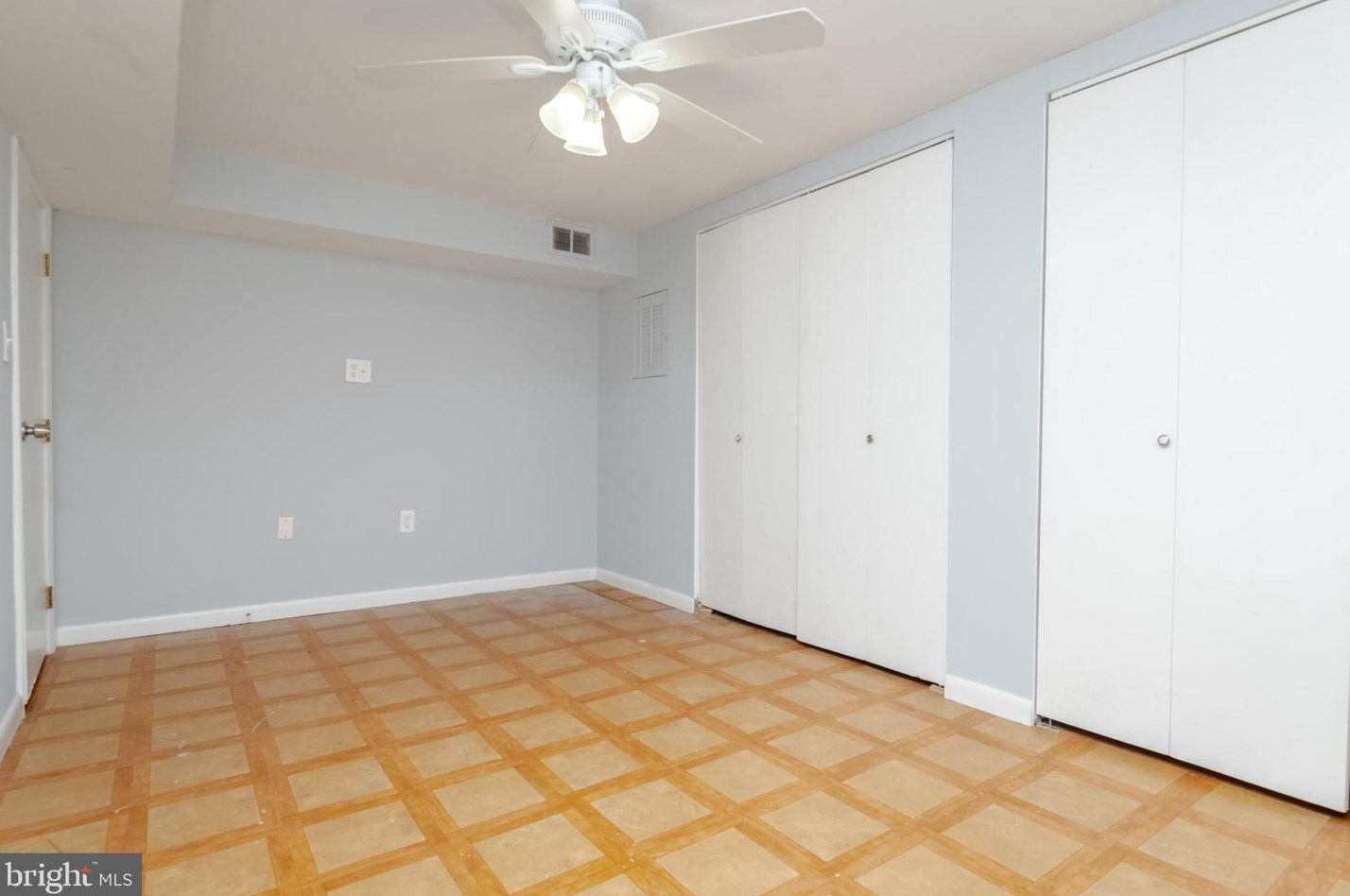 1943 Dineen Dr, Baltimore MD  21222-4724 exterior