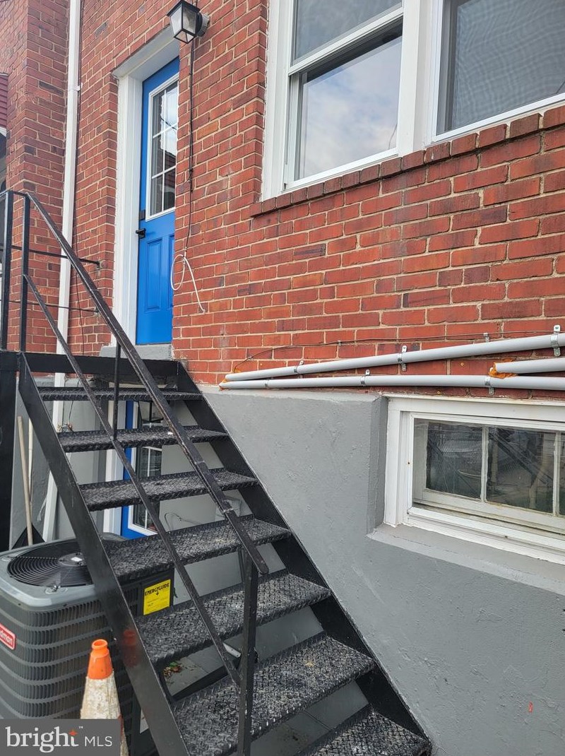7138 Gough St, Baltimore MD  21224-1807 exterior