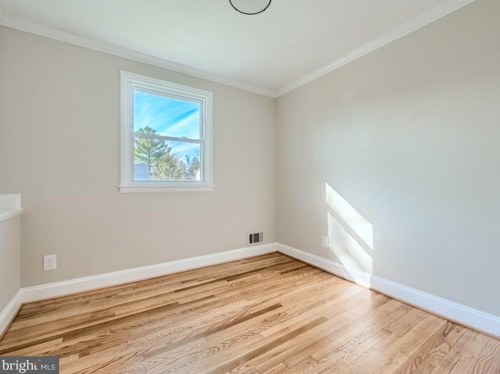 8205 Jeffers Cir, Baltimore MD  21204-1925 exterior
