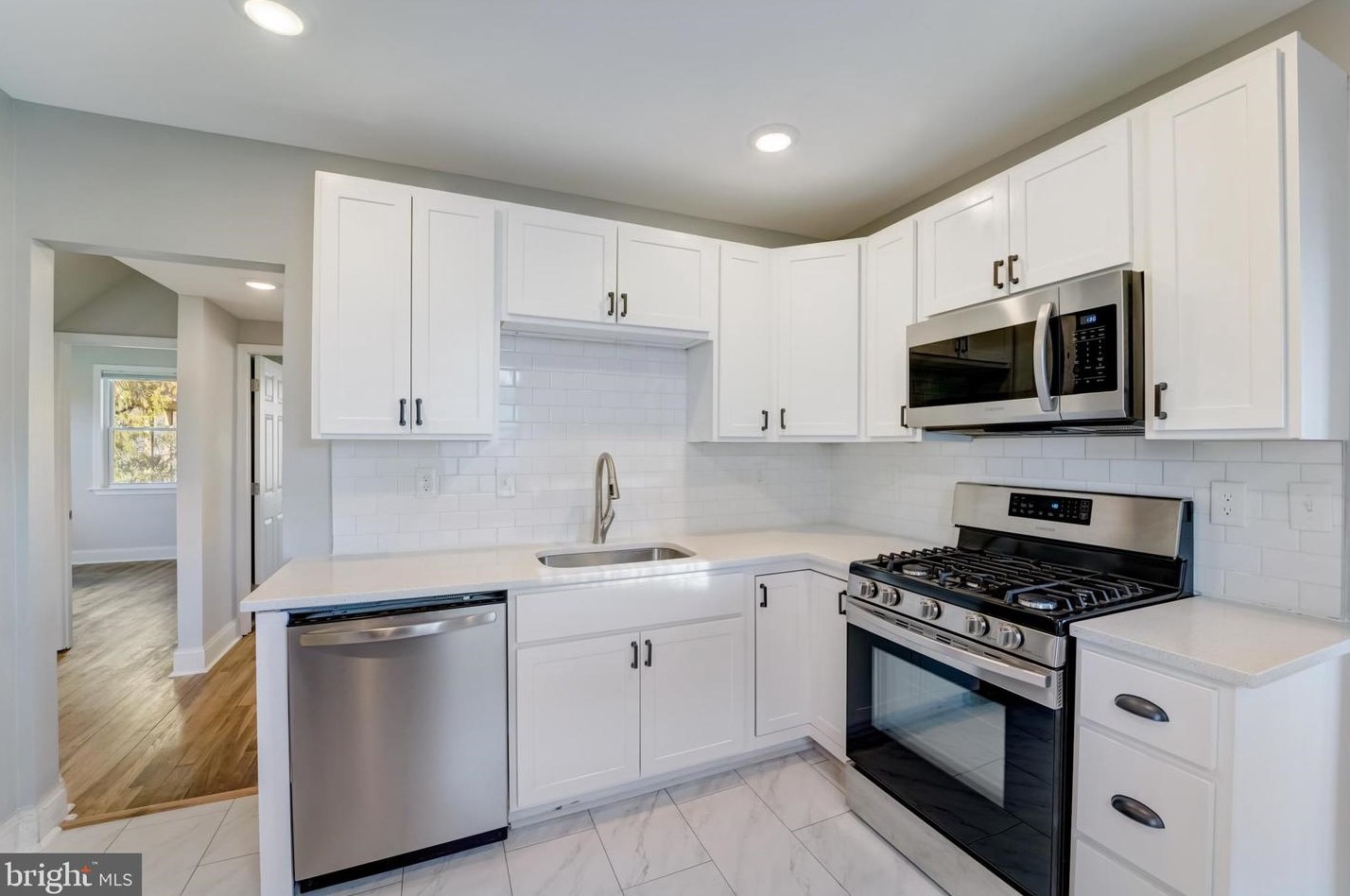 1805 Belle Ave, Baltimore MD  21222-3106 exterior