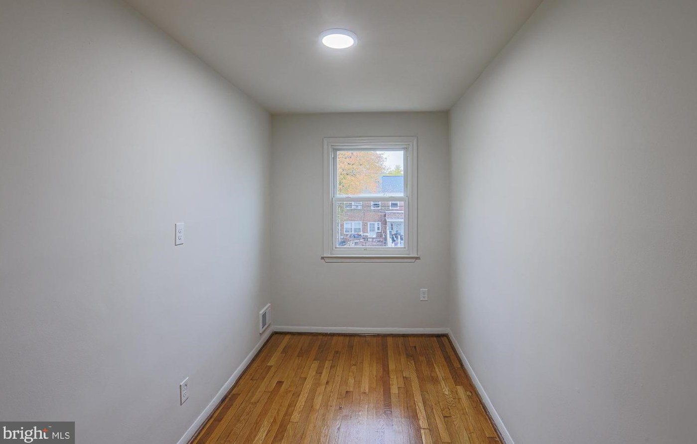 4030 Saint Augustine Ln, Baltimore MD  21222-3522 exterior