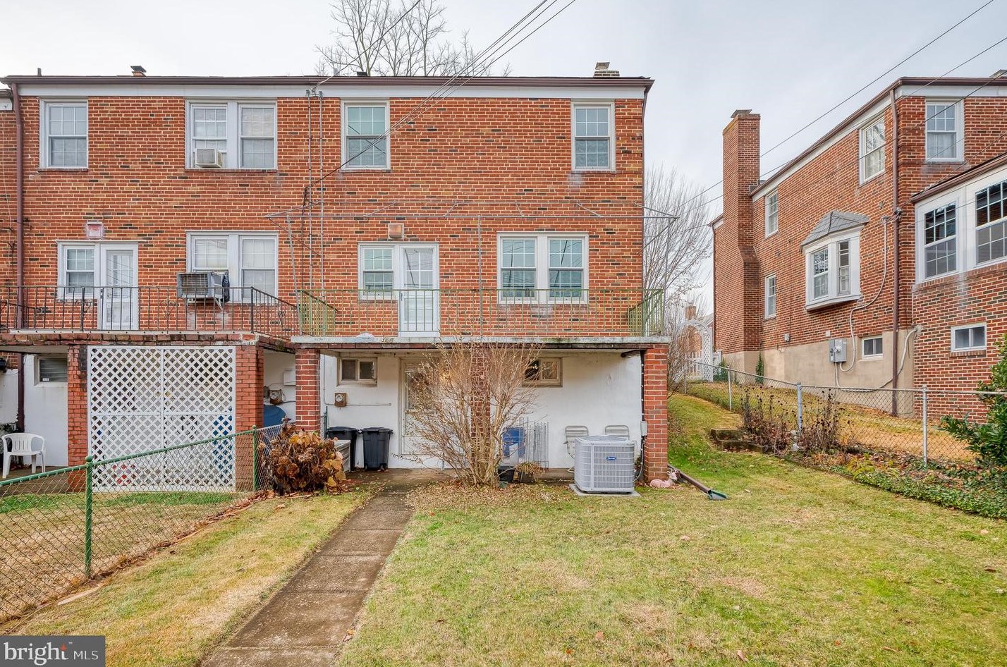 325 Stratford Rd, Baltimore MD  21218-1145 exterior