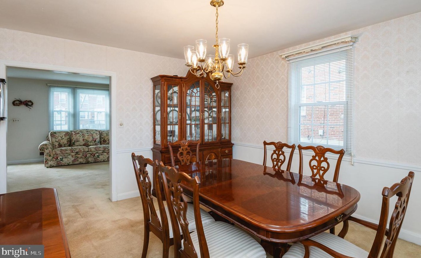 325 Stratford Rd, Baltimore MD  21218-1145 exterior