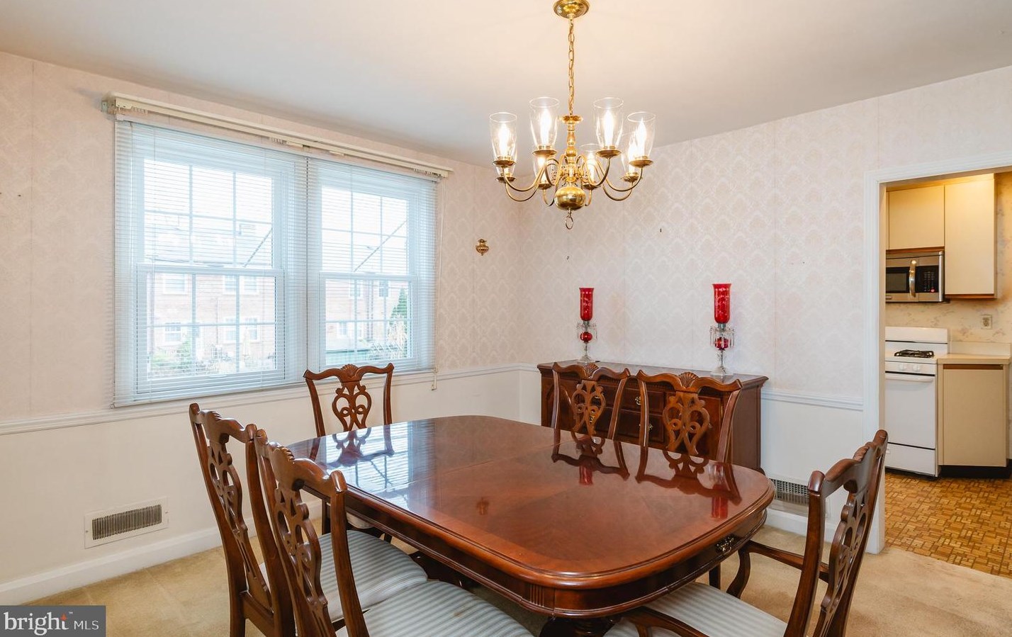 325 Stratford Rd, Baltimore MD  21218-1145 exterior