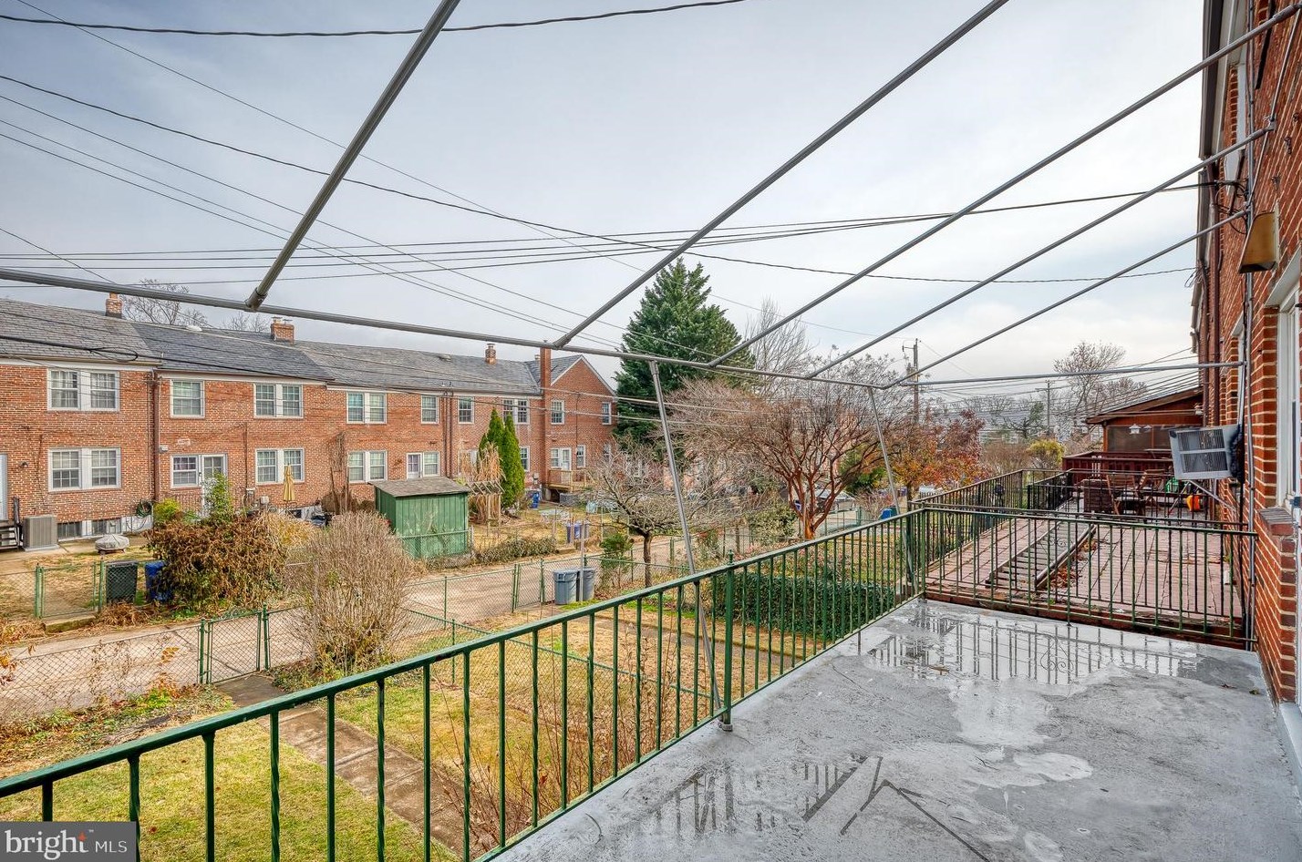 325 Stratford Rd, Baltimore MD  21218-1145 exterior
