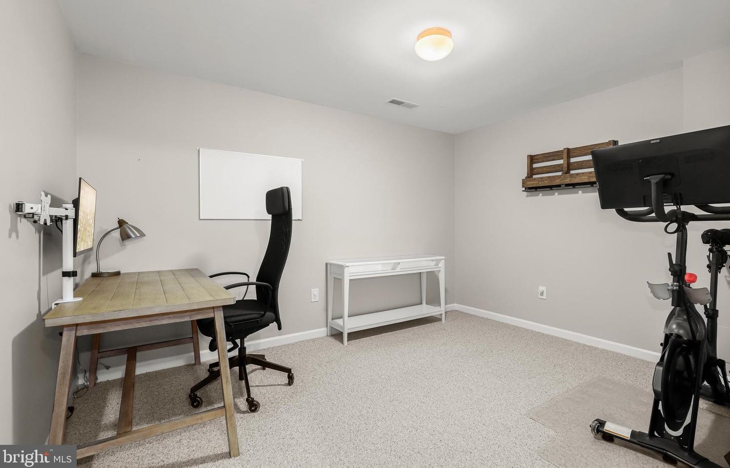 6005 Ivy League Dr, Baltimore MD  21228-5459 exterior