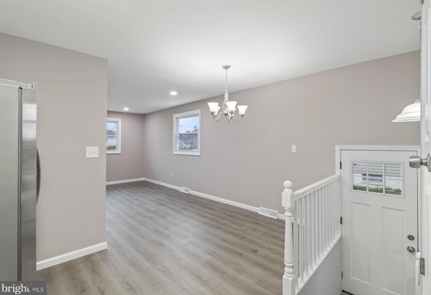 3114 Cambridge Dr, Baltimore MD  21244-3473 exterior