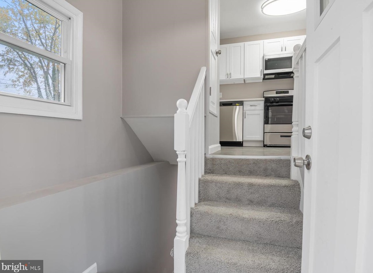 3114 Cambridge Dr, Baltimore MD  21244-3473 exterior