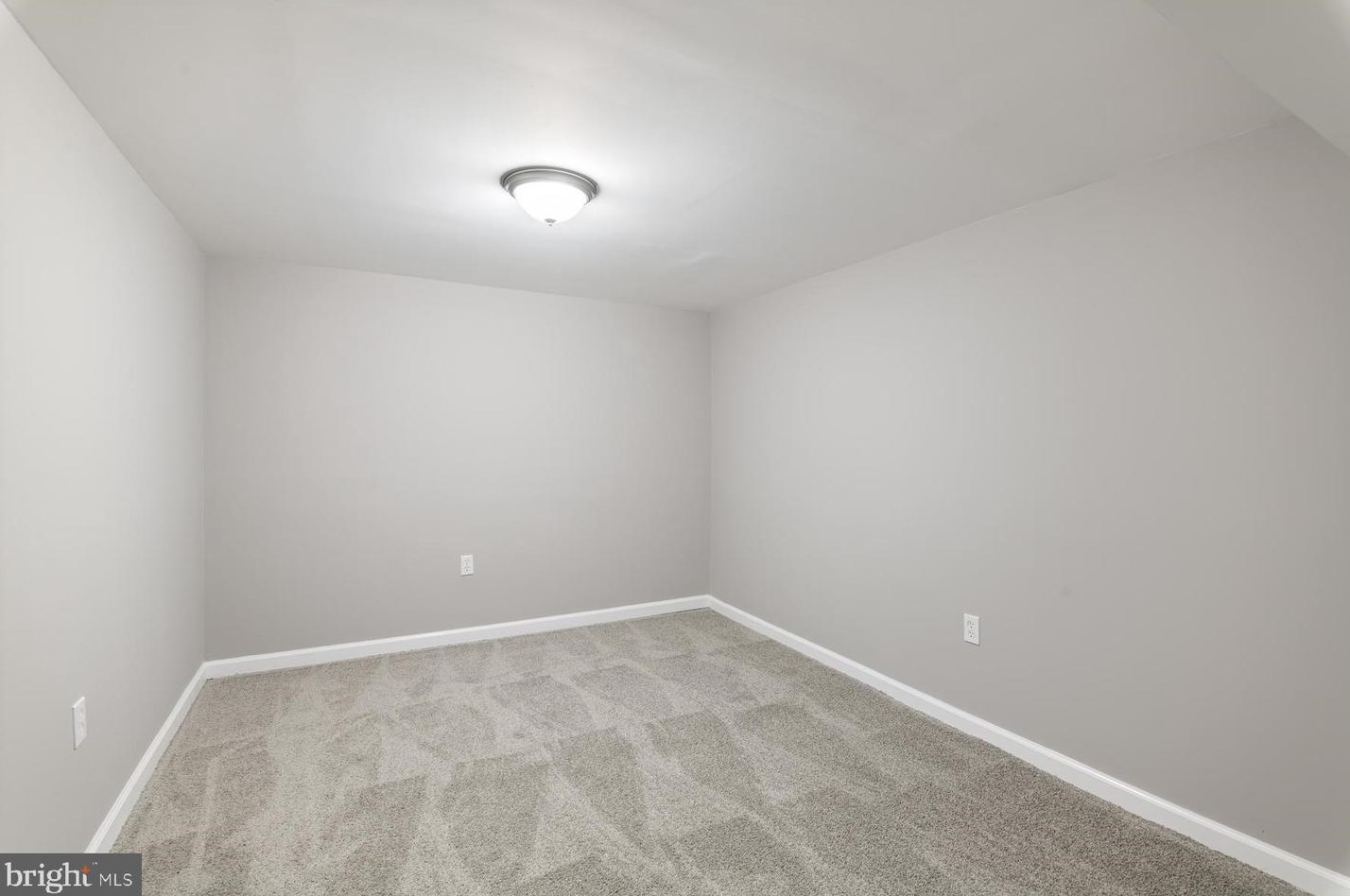 3114 Cambridge Dr, Baltimore MD  21244-3473 exterior