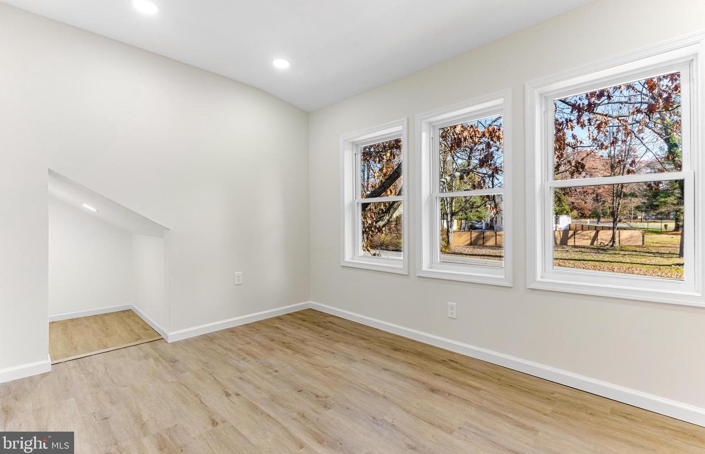 7207 Rockridge Rd, Baltimore MD  21207-4639 exterior