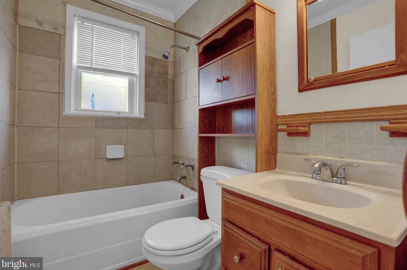 6855 Dunbar Rd, Baltimore MD 21222-5908 exterior