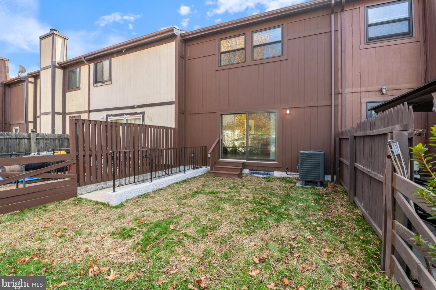 7 Borgia Ct, Baltimore MD 21234-8004 exterior