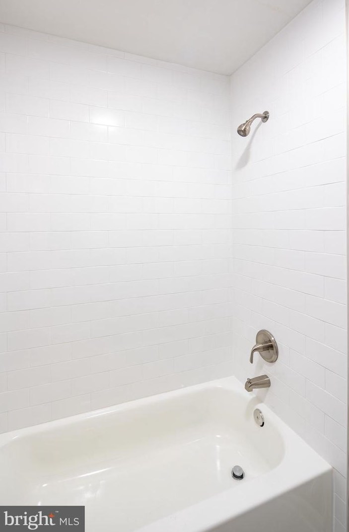 3410 Kelox Rd, Baltimore MD  21207-6203 exterior