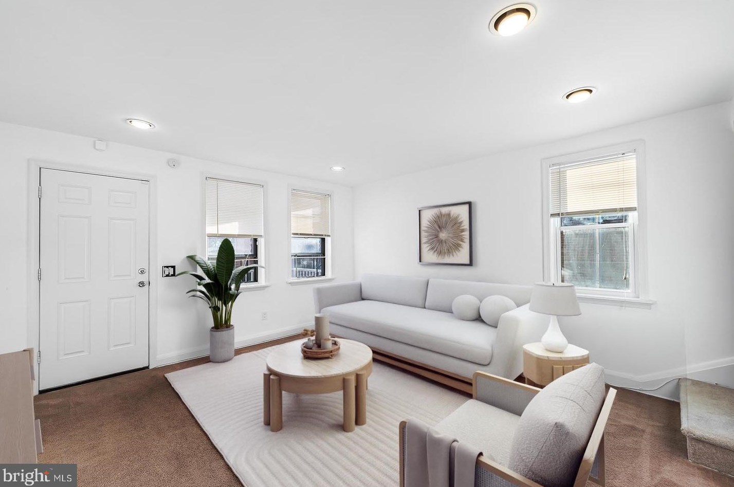 1656 Yakona Rd, Baltimore MD 21286-2348 exterior