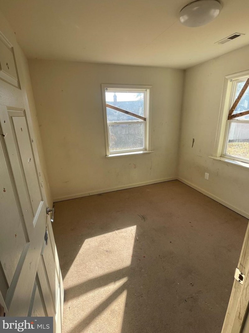 500 Meadow Rd, Baltimore MD 21212-1021 exterior