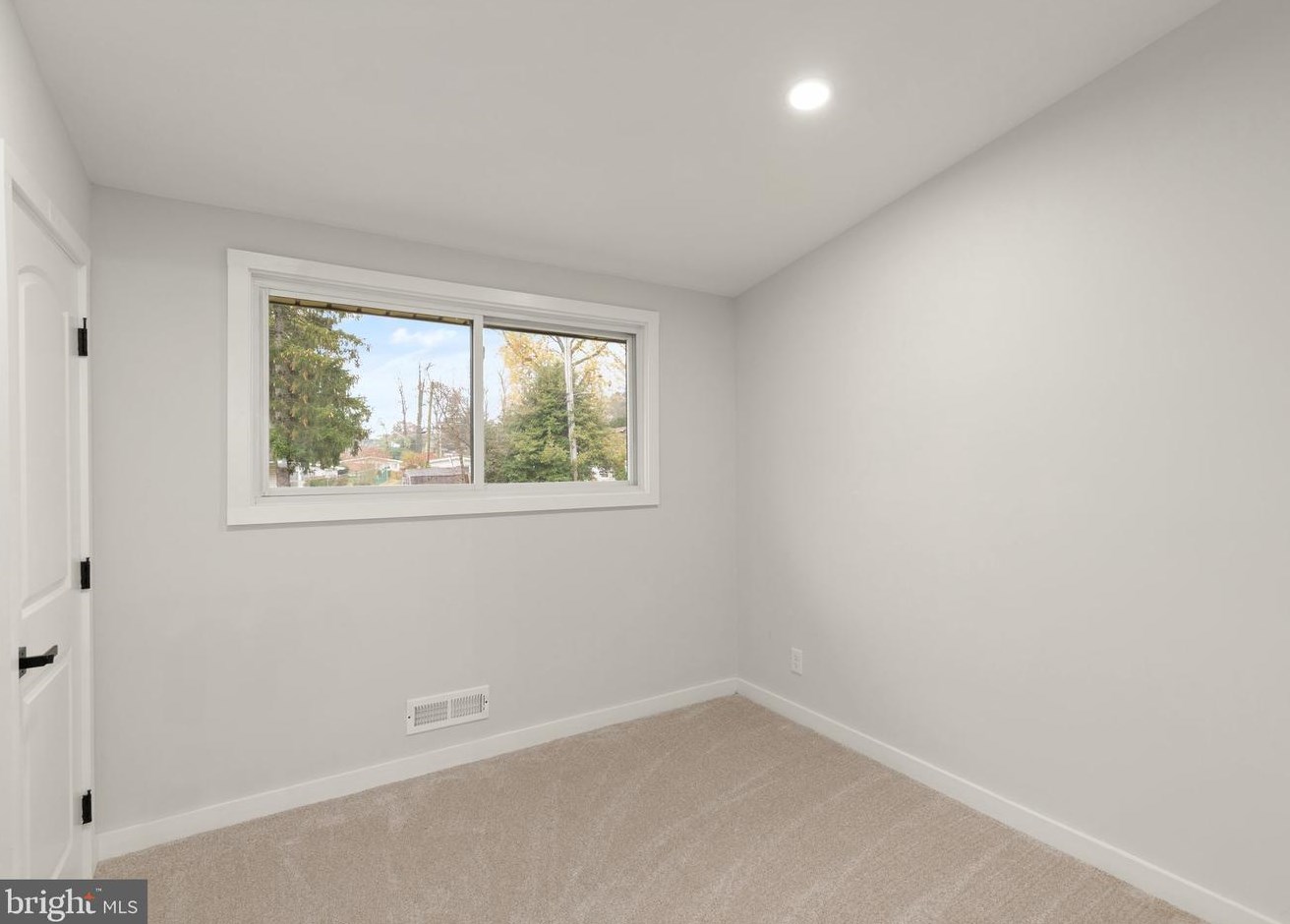 4721 Maryknoll Rd, Baltimore MD 21208-2221 exterior