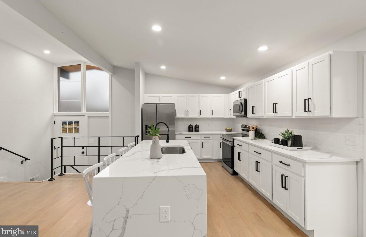 4721 Maryknoll Rd, Baltimore MD 21208-2221 exterior