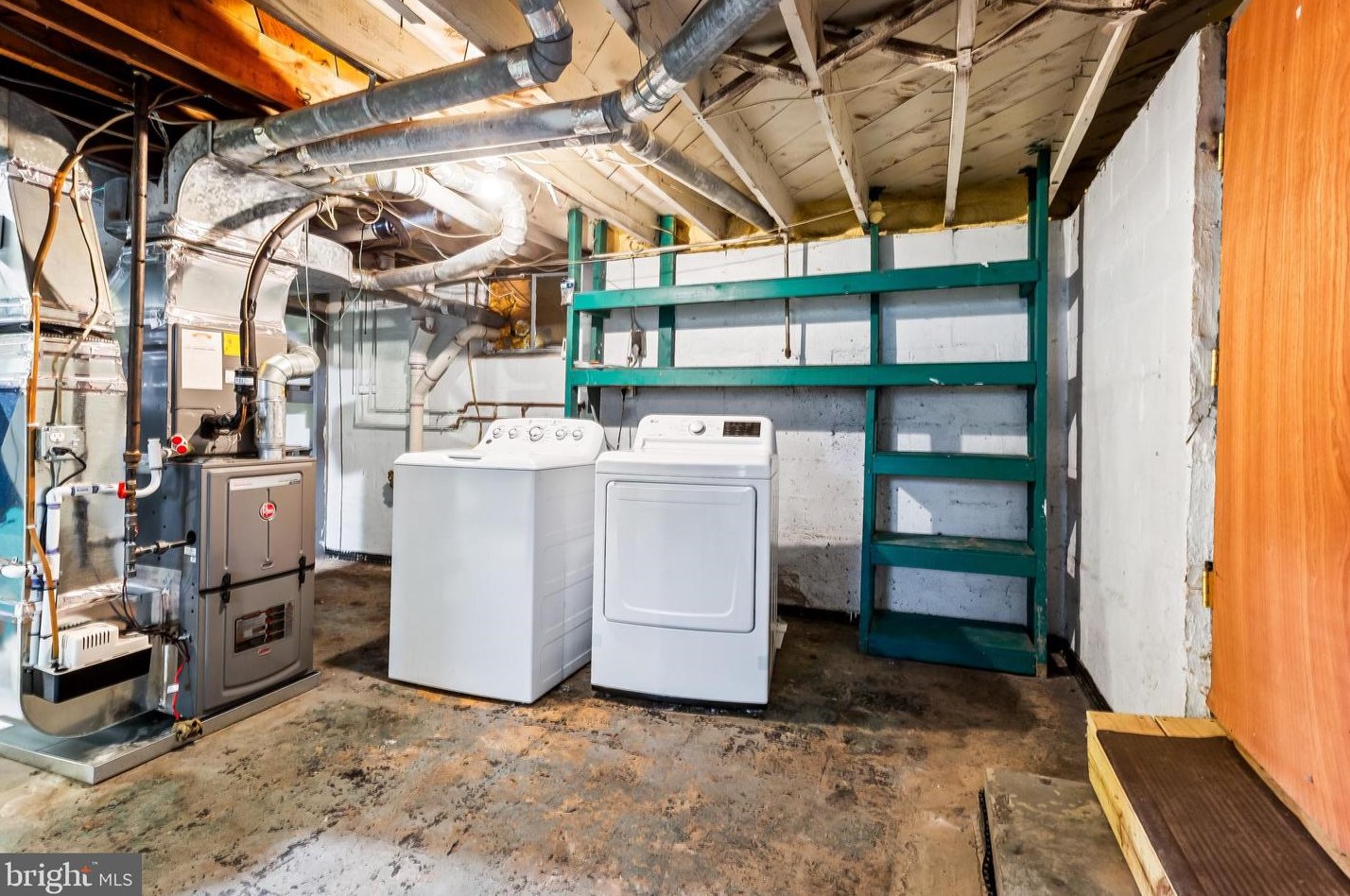 7922 Underhill Rd, Baltimore MD  21237-1443 exterior