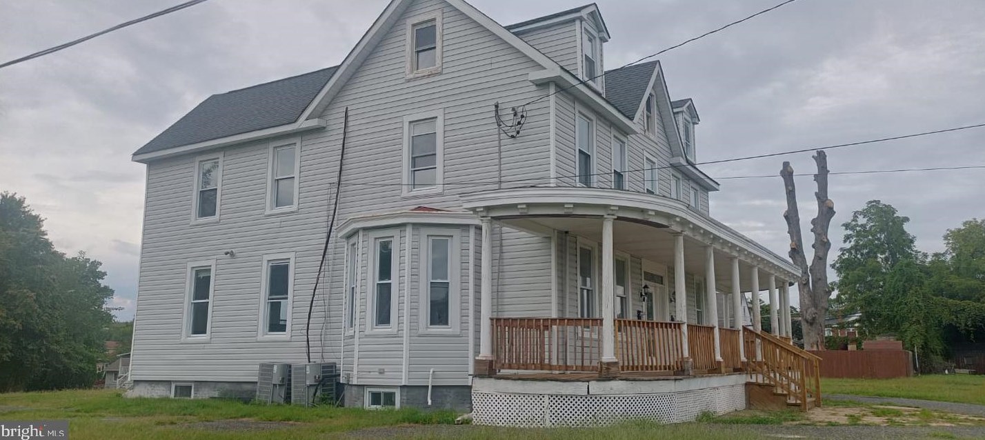 4312 Leeds Ave, Baltimore MD  21229-5402 exterior