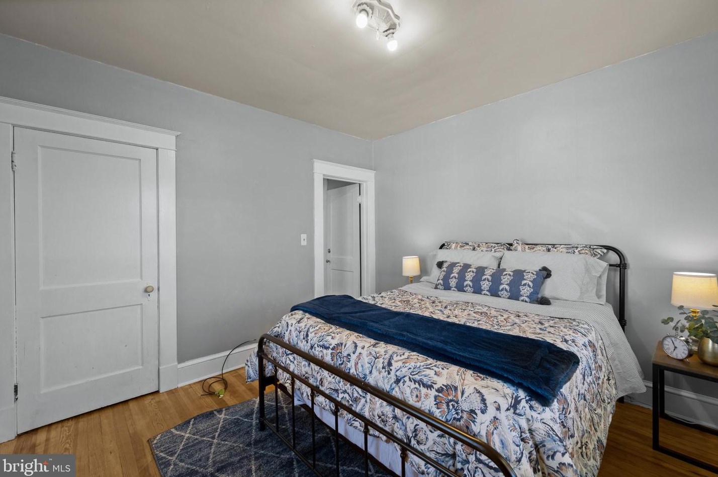 5521 Oregon Ave, Baltimore MD 21227-2811 exterior