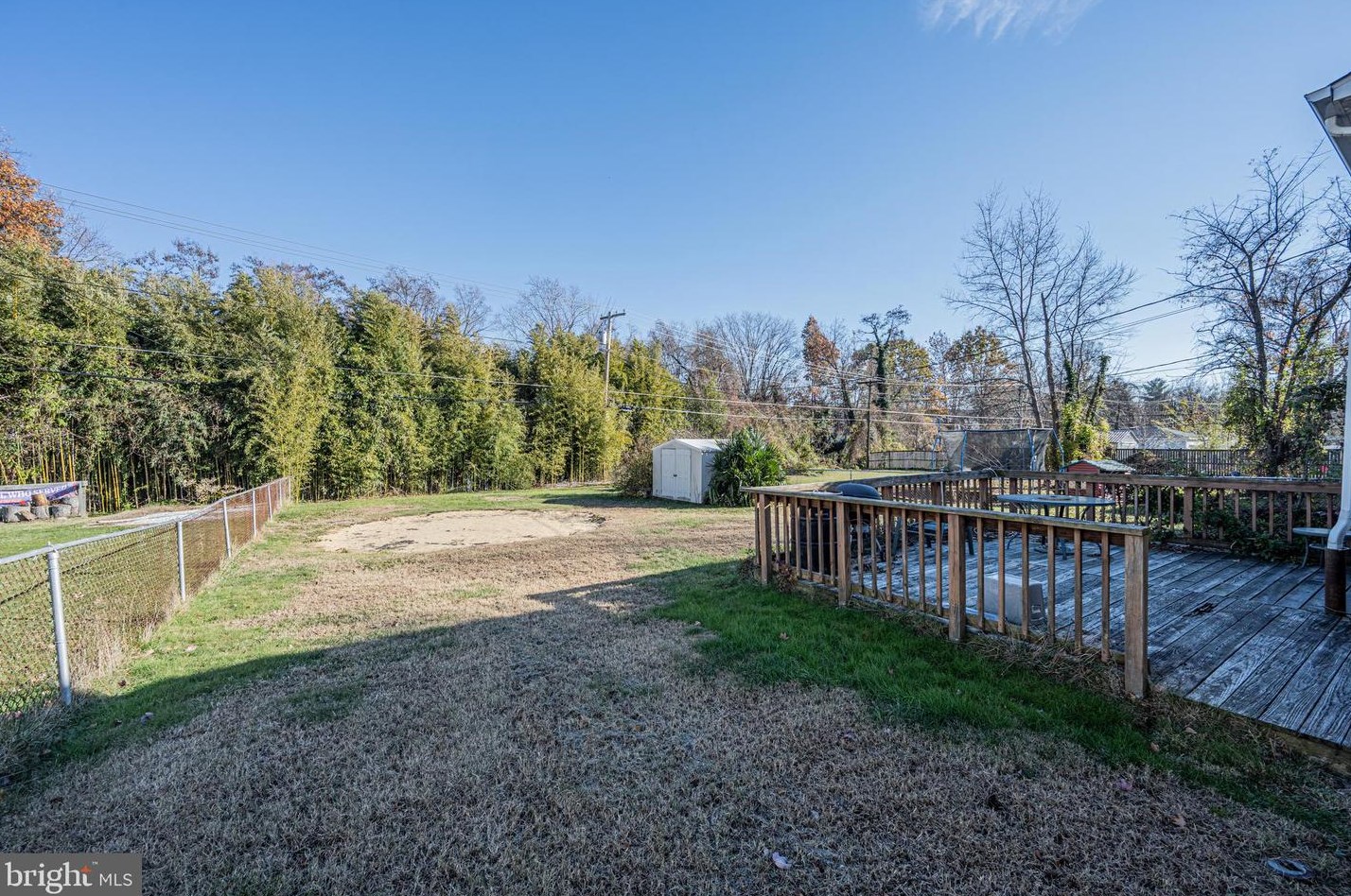 5521 Oregon Ave, Baltimore MD 21227-2811 exterior