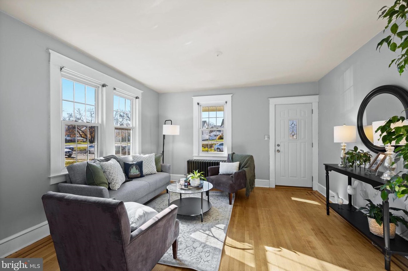 5521 Oregon Ave, Baltimore MD 21227-2811 exterior