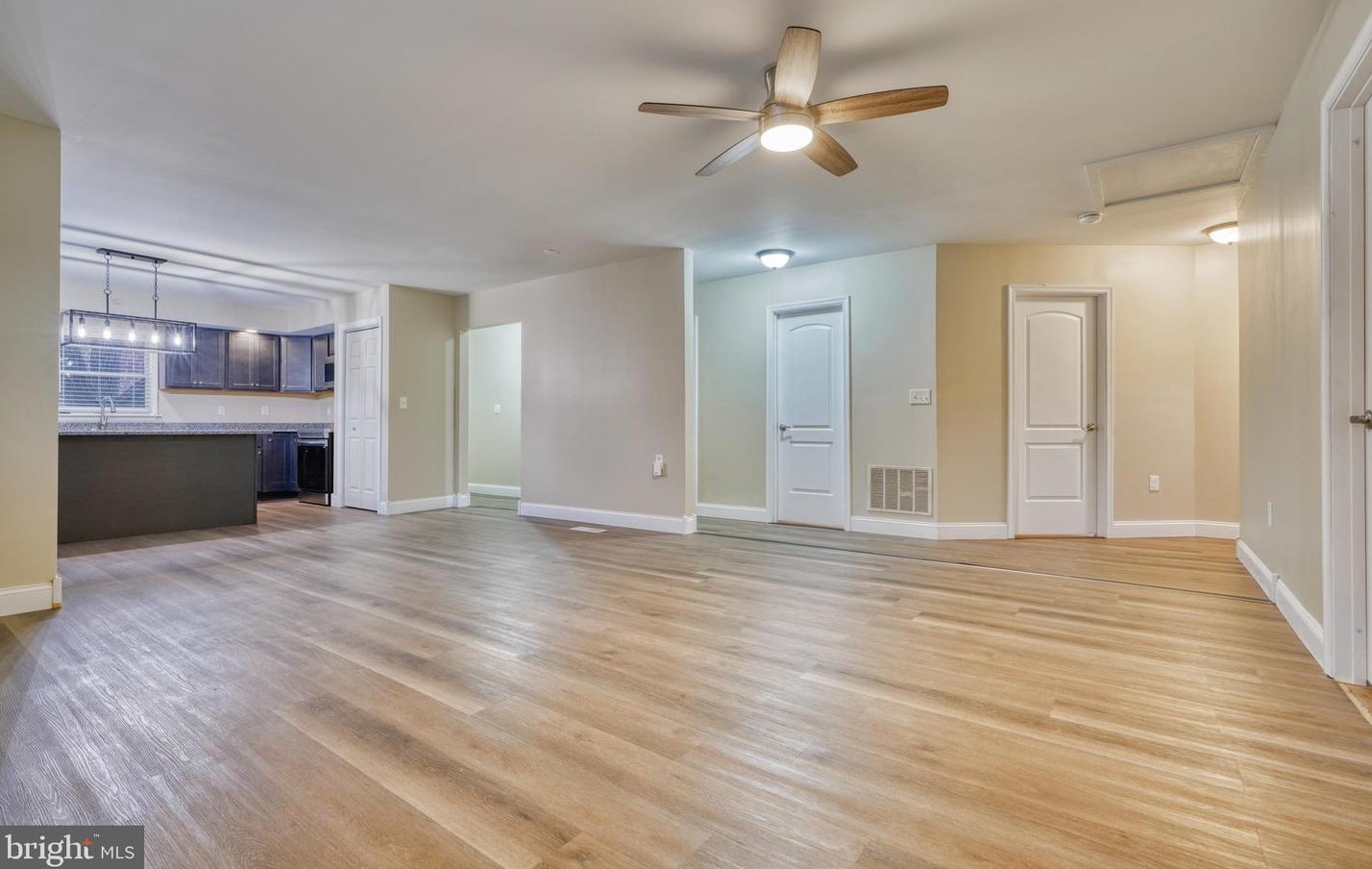 1737 Manor Rd, Baltimore MD  21222-2050 exterior