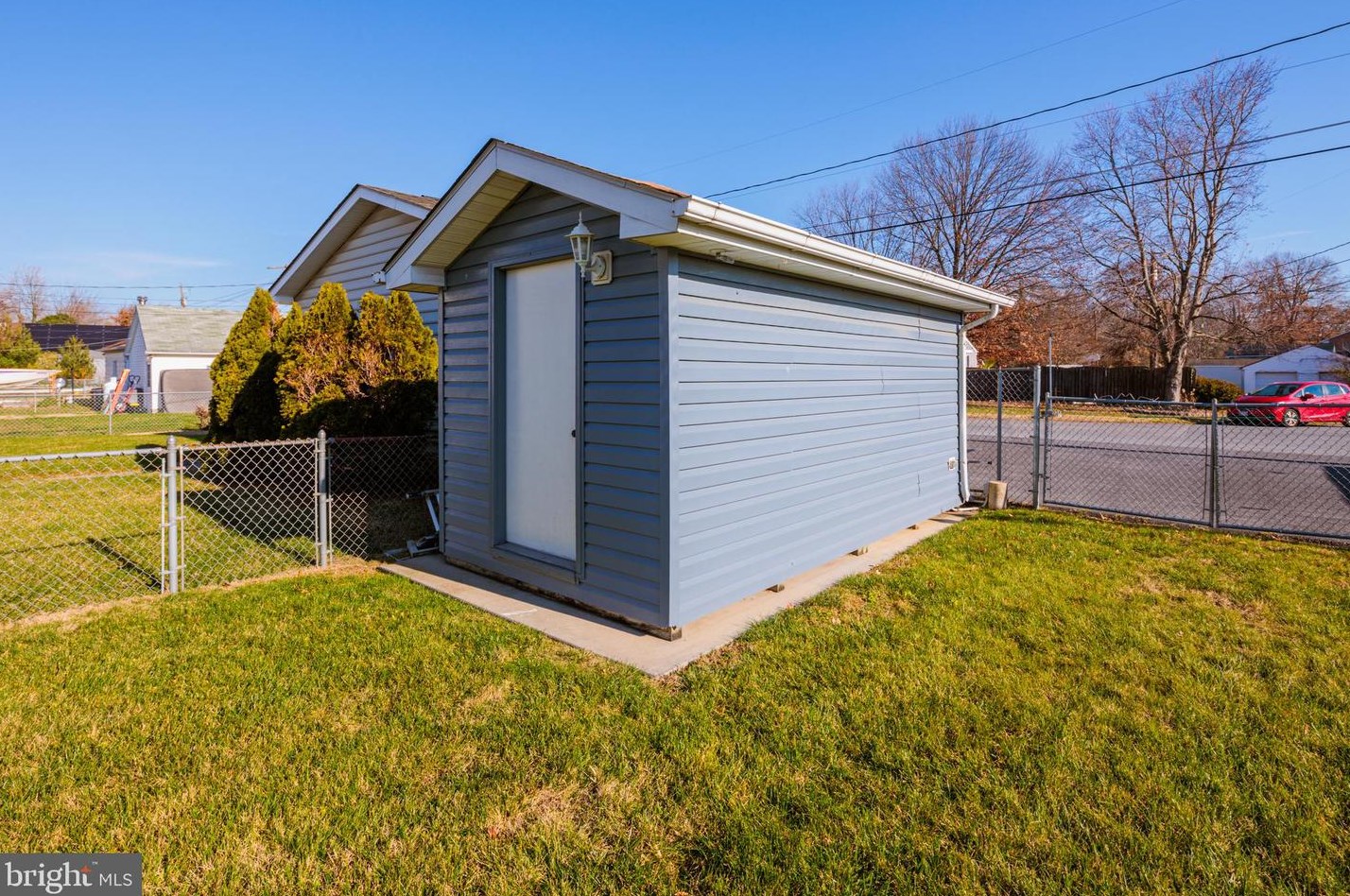 7410 Old Battle Grove Rd, Baltimore MD  21222-3503 exterior