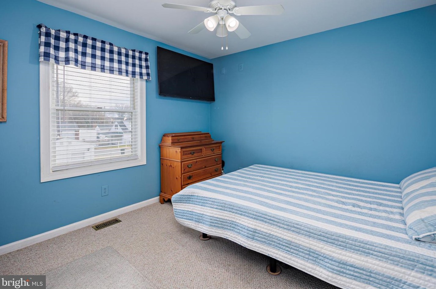 7410 Old Battle Grove Rd, Baltimore MD  21222-3503 exterior