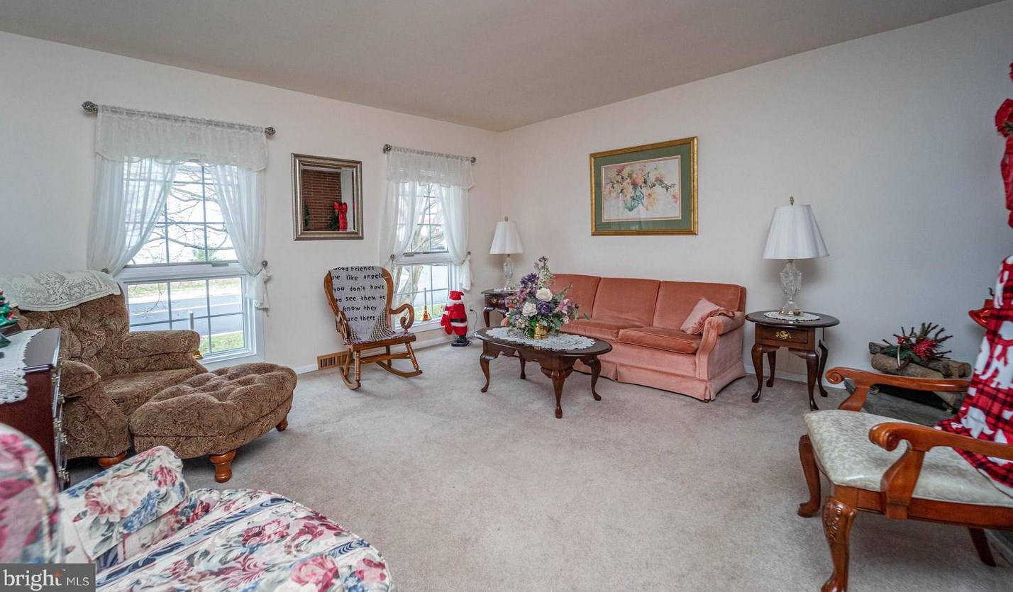 921 Virginia Ave, Baltimore MD  21221-5032 exterior