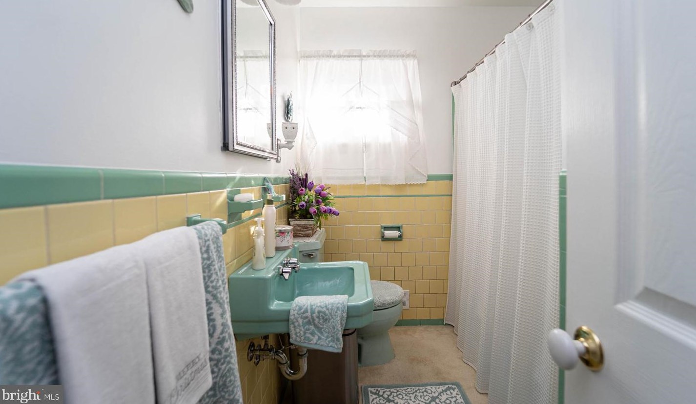 921 Virginia Ave, Baltimore MD  21221-5032 exterior