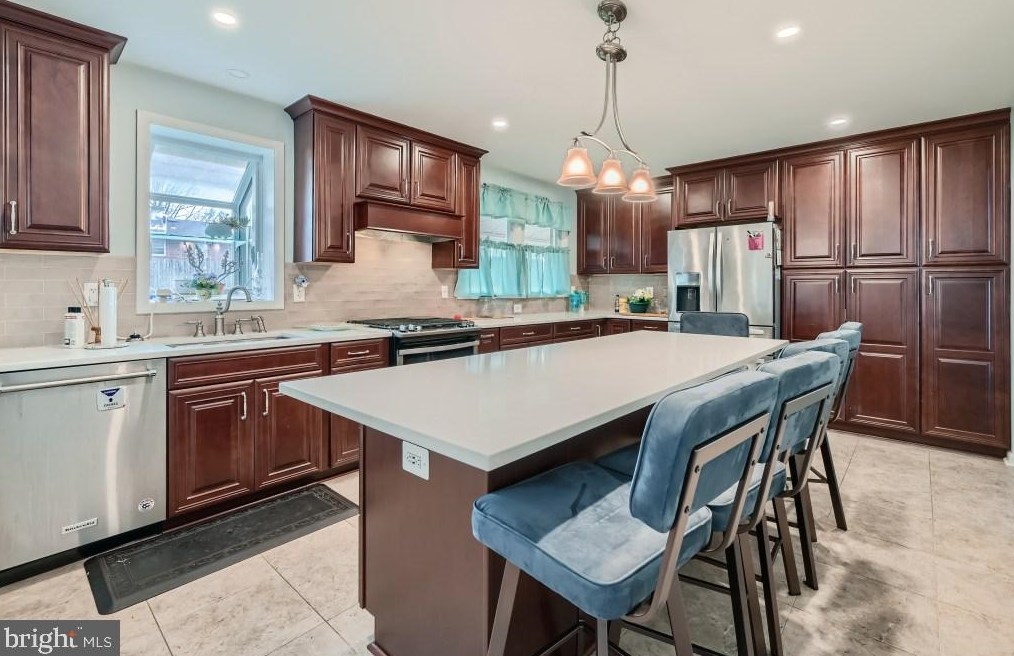 8809 Richmond Ave, Baltimore MD  21234-2929 exterior