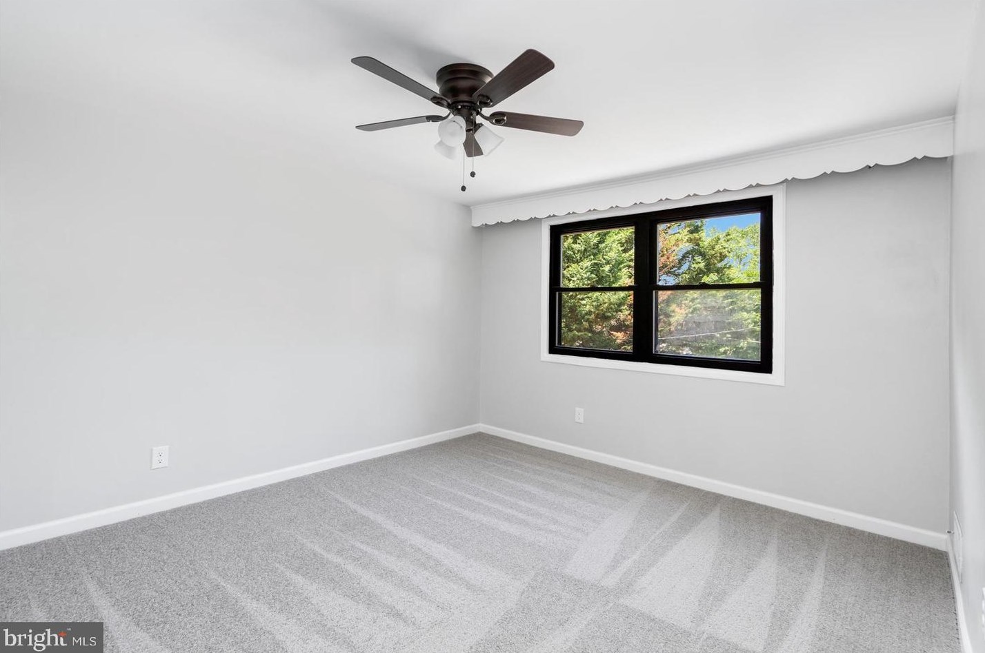 1110 Middleborough Rd, Baltimore MD  21221-5916 exterior