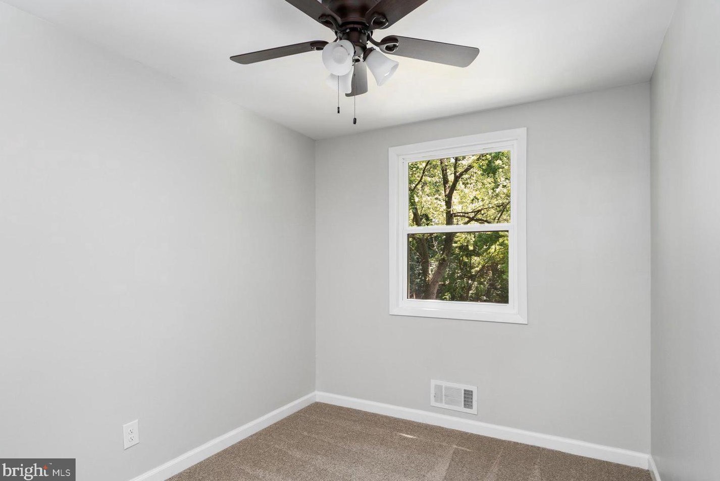 1110 Middleborough Rd, Baltimore MD  21221-5916 exterior