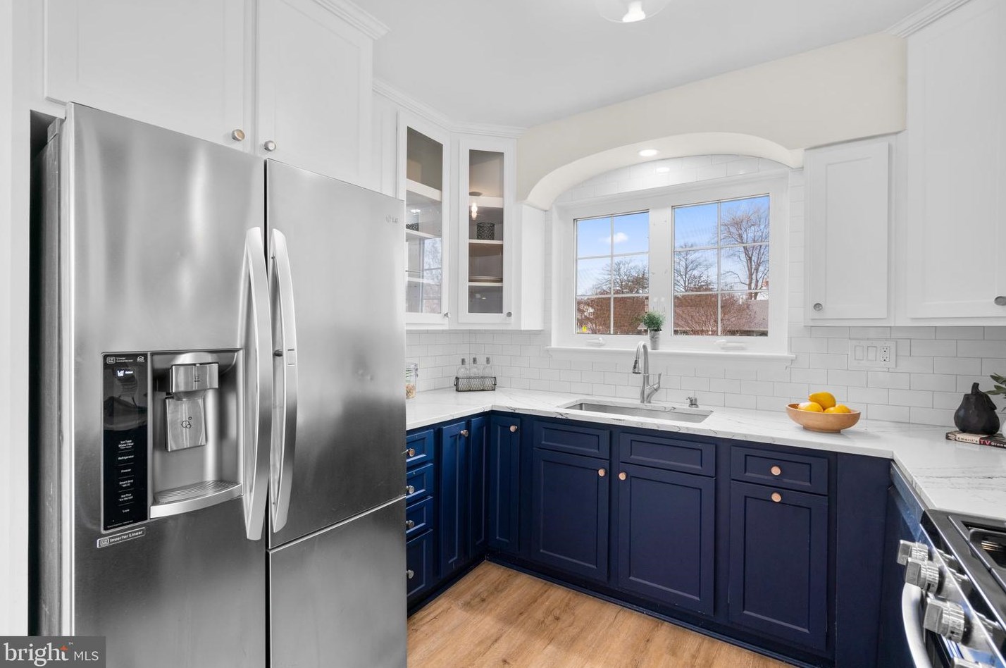 211 Rolling Rd, Baltimore MD  21228-5719 exterior
